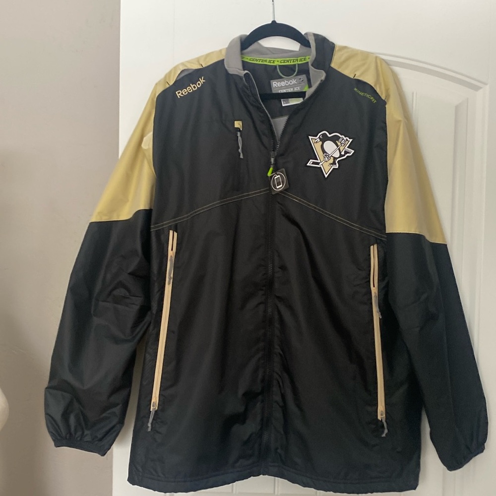 Reebok Pittsburgh Penguin windbreaker jacket